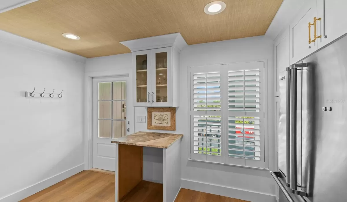 2 Bedrooms Bedrooms, 0 ,2 BathroomsBathrooms,Residential,For Sale,0,D6146748