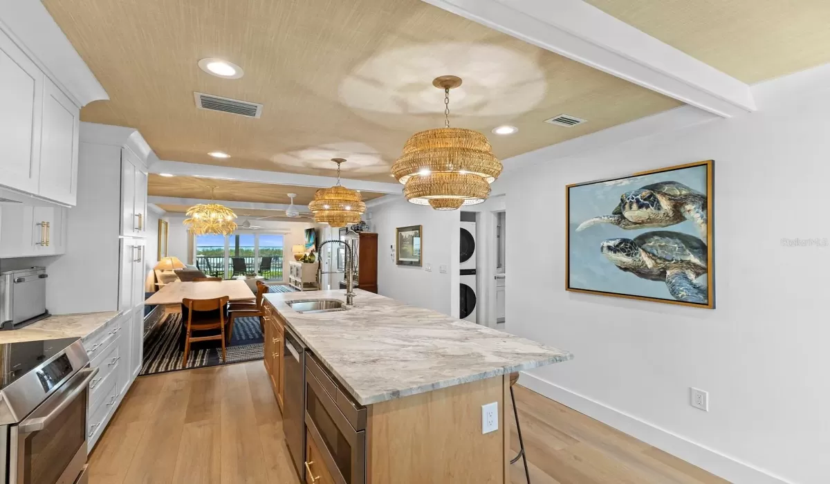 2 Bedrooms Bedrooms, 0 ,2 BathroomsBathrooms,Residential,For Sale,0,D6146748