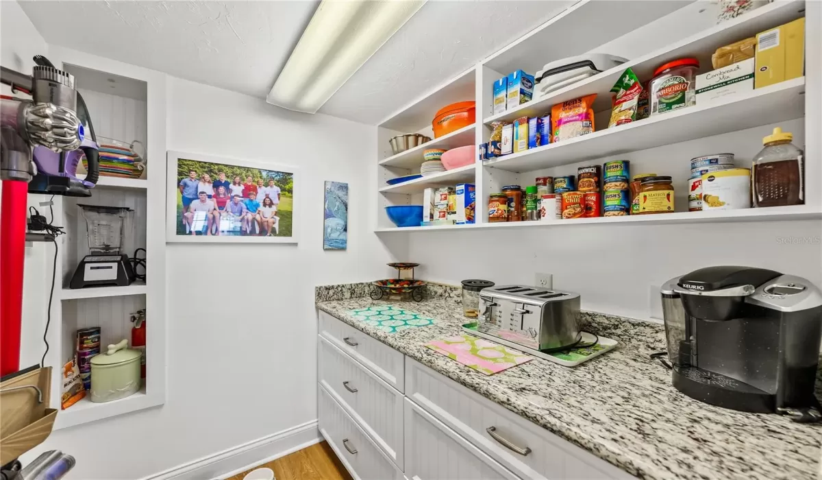 3 Bedrooms Bedrooms, 0 ,3 BathroomsBathrooms,Residential,For Sale,0,D6146794