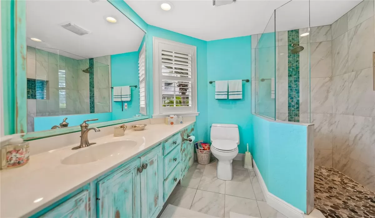 3 Bedrooms Bedrooms, 0 ,3 BathroomsBathrooms,Residential,For Sale,0,D6146794