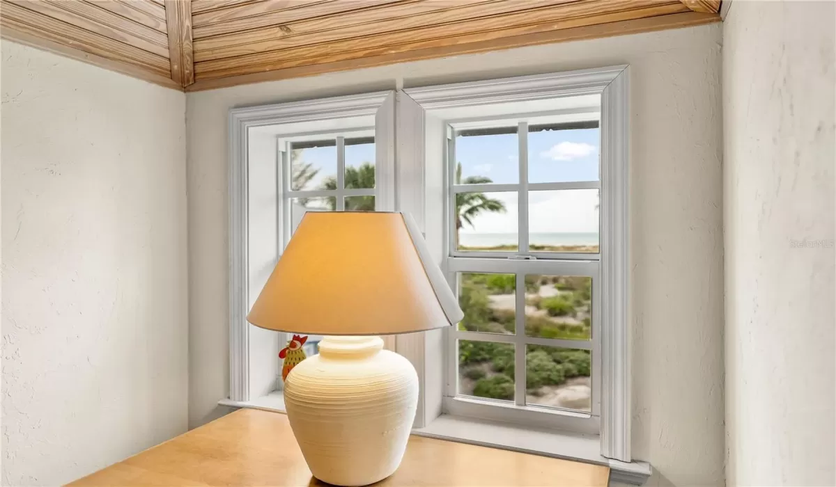 3 Bedrooms Bedrooms, 0 ,3 BathroomsBathrooms,Residential,For Sale,0,D6146794