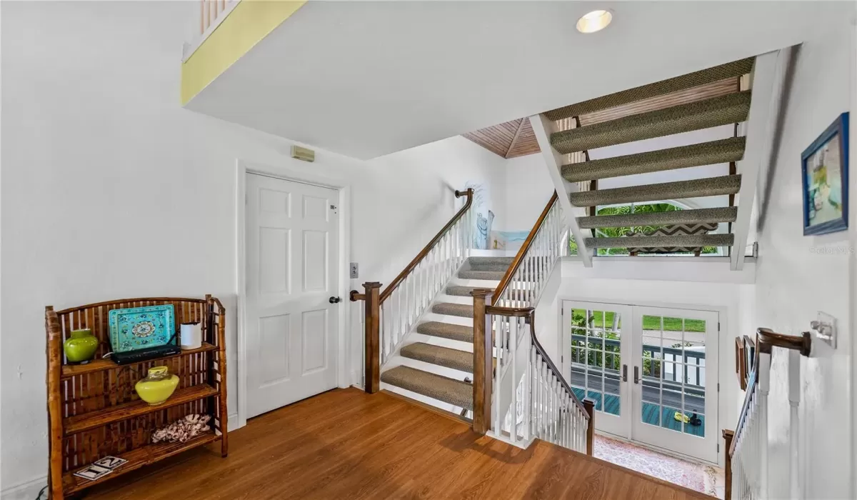 3 Bedrooms Bedrooms, 0 ,3 BathroomsBathrooms,Residential,For Sale,0,D6146794