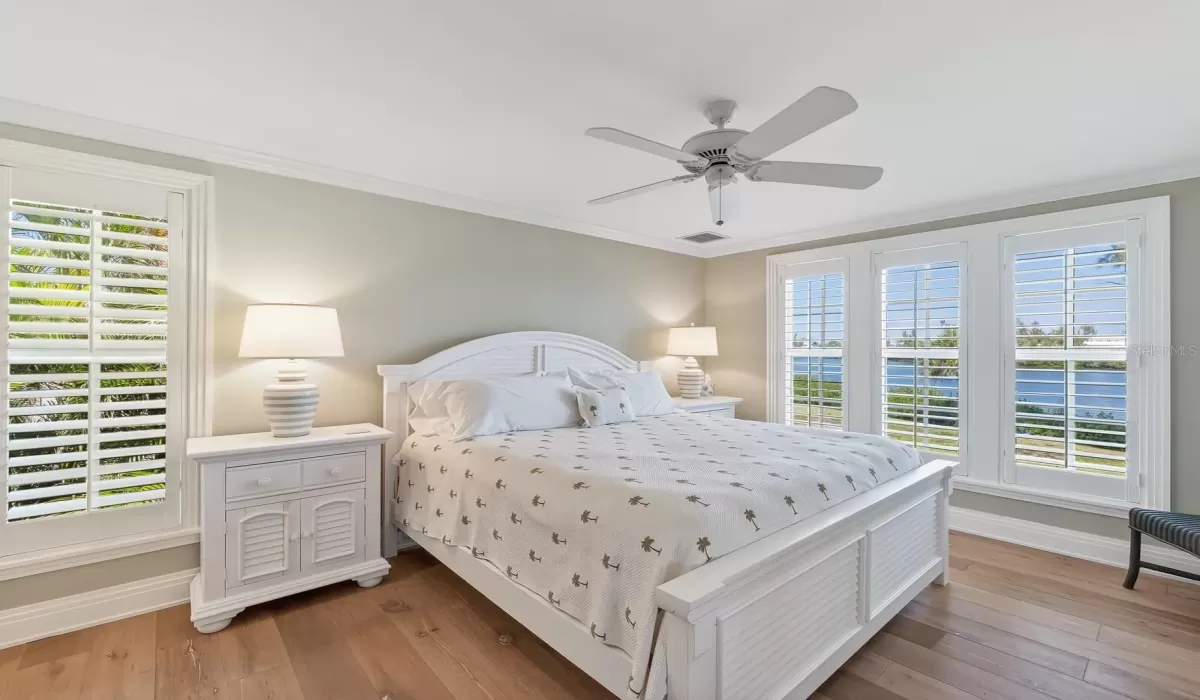 3 Bedrooms Bedrooms, 0 ,3 BathroomsBathrooms,Residential,For Sale,0,D6146719