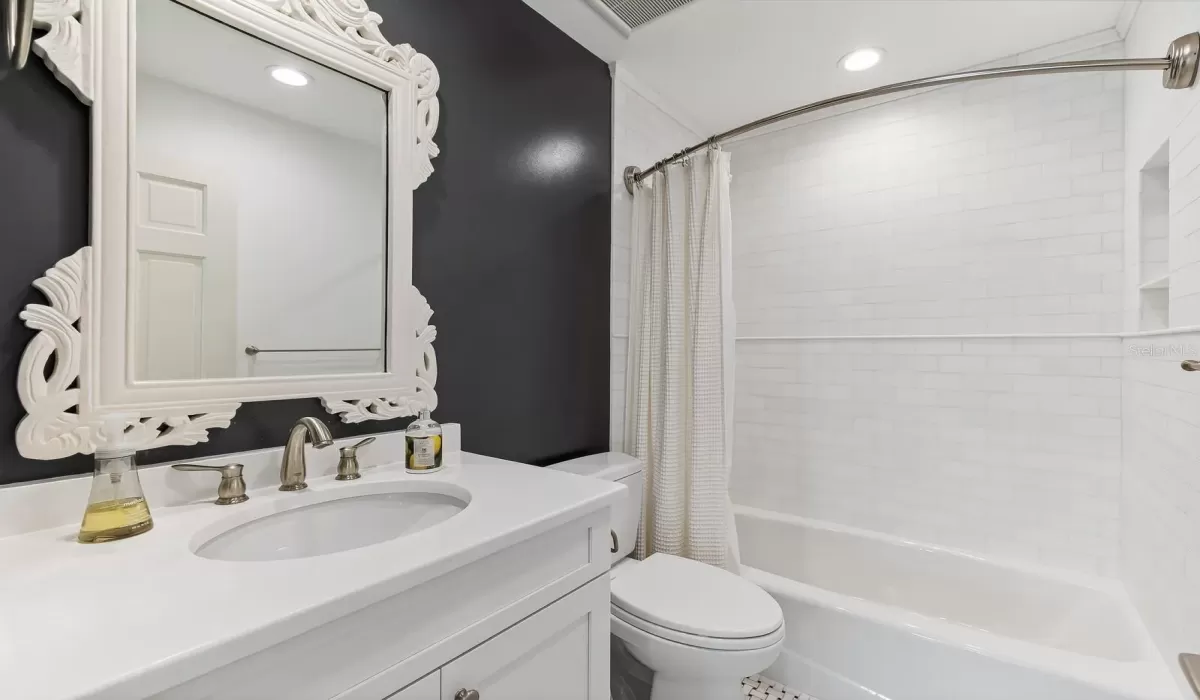 3 Bedrooms Bedrooms, 0 ,3 BathroomsBathrooms,Residential,For Sale,0,D6146719