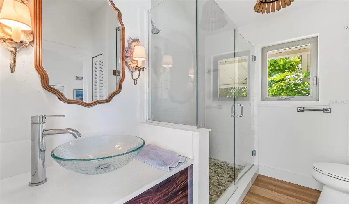 4 Bedrooms Bedrooms, 0 ,4 BathroomsBathrooms,Residential,For Sale,0,D6146862