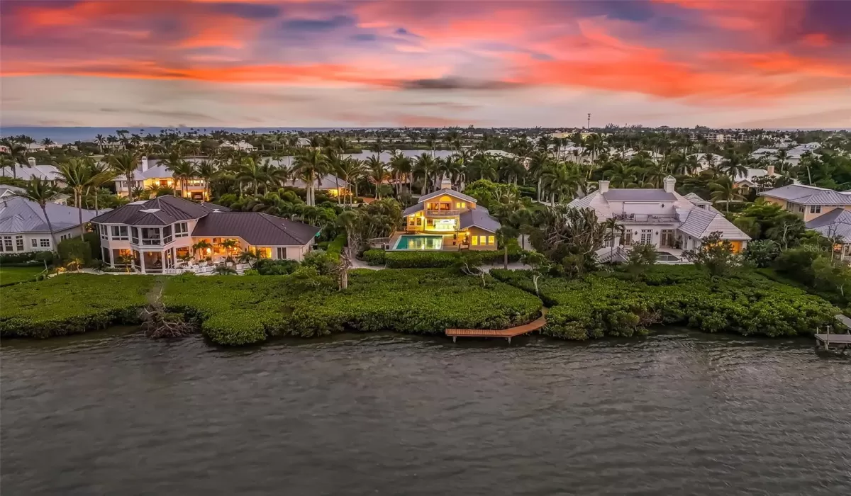 4 Bedrooms Bedrooms, 0 ,4 BathroomsBathrooms,Residential,For Sale,0,D6146862