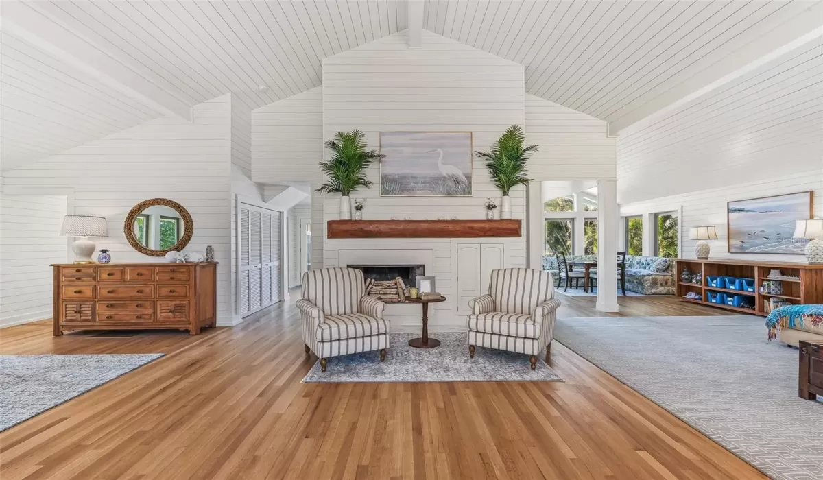 4 Bedrooms Bedrooms, 0 ,4 BathroomsBathrooms,Residential,For Sale,0,D6146862