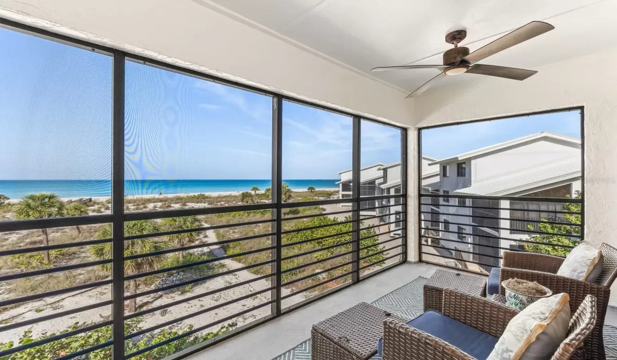 1 Bedroom Bedrooms, 0 ,2 BathroomsBathrooms,Residential,For Sale,0,D6146747