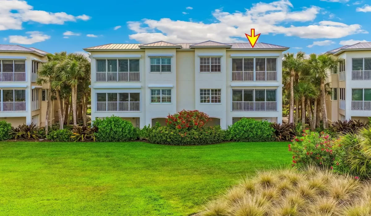 3 Bedrooms Bedrooms, 0 ,2 BathroomsBathrooms,Residential,Pending,0,D6146999