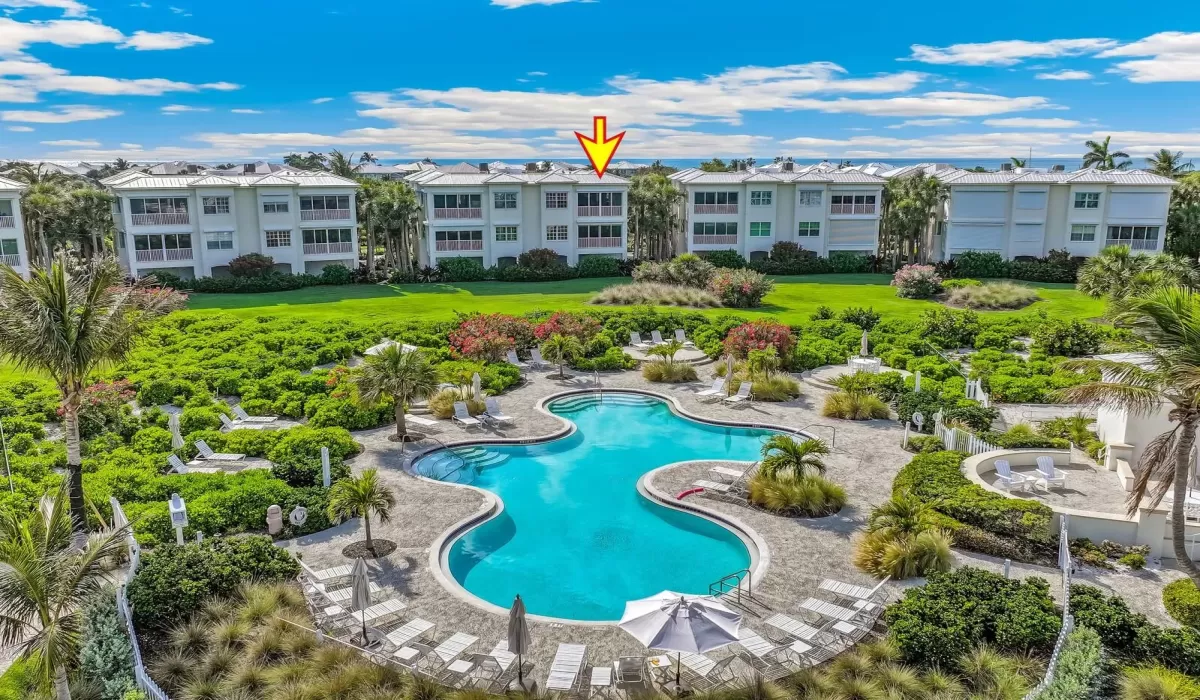 3 Bedrooms Bedrooms, 0 ,2 BathroomsBathrooms,Residential,Pending,0,D6146999