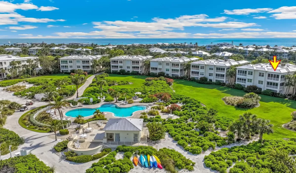 3 Bedrooms Bedrooms, 0 ,2 BathroomsBathrooms,Residential,Pending,0,D6146999