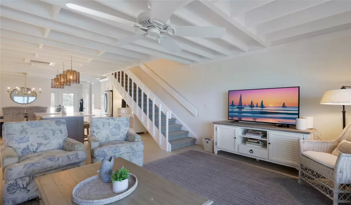 2 Bedrooms Bedrooms, 0 ,2 BathroomsBathrooms,Residential,For Sale,0,D6147048