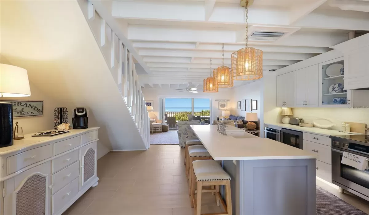 2 Bedrooms Bedrooms, 0 ,2 BathroomsBathrooms,Residential,For Sale,0,D6147048