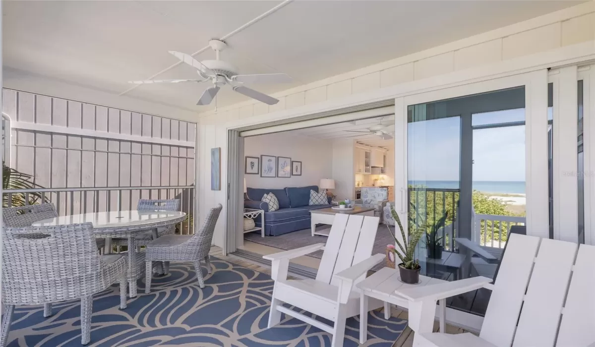 2 Bedrooms Bedrooms, 0 ,2 BathroomsBathrooms,Residential,For Sale,0,D6147048