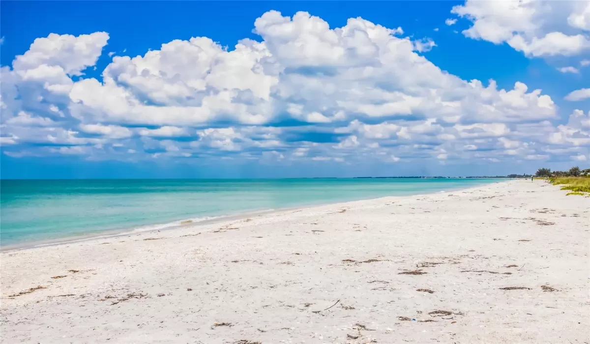 2 Bedrooms Bedrooms, 0 ,2 BathroomsBathrooms,Residential,For Sale,0,D6147048