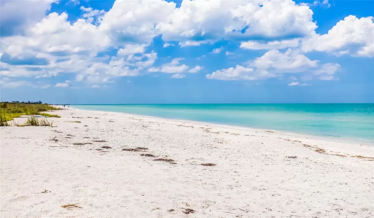 2 Bedrooms Bedrooms, 0 ,2 BathroomsBathrooms,Residential,For Sale,0,D6147048