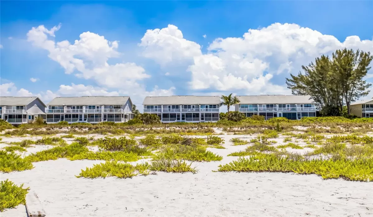 2 Bedrooms Bedrooms, 0 ,2 BathroomsBathrooms,Residential,For Sale,0,D6147048