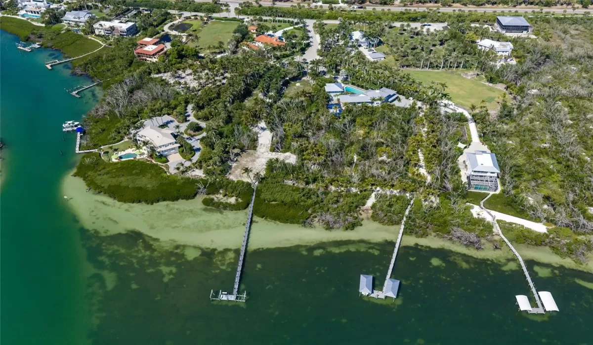 0 , 0 ,0,Land,For Sale,0,D6147090