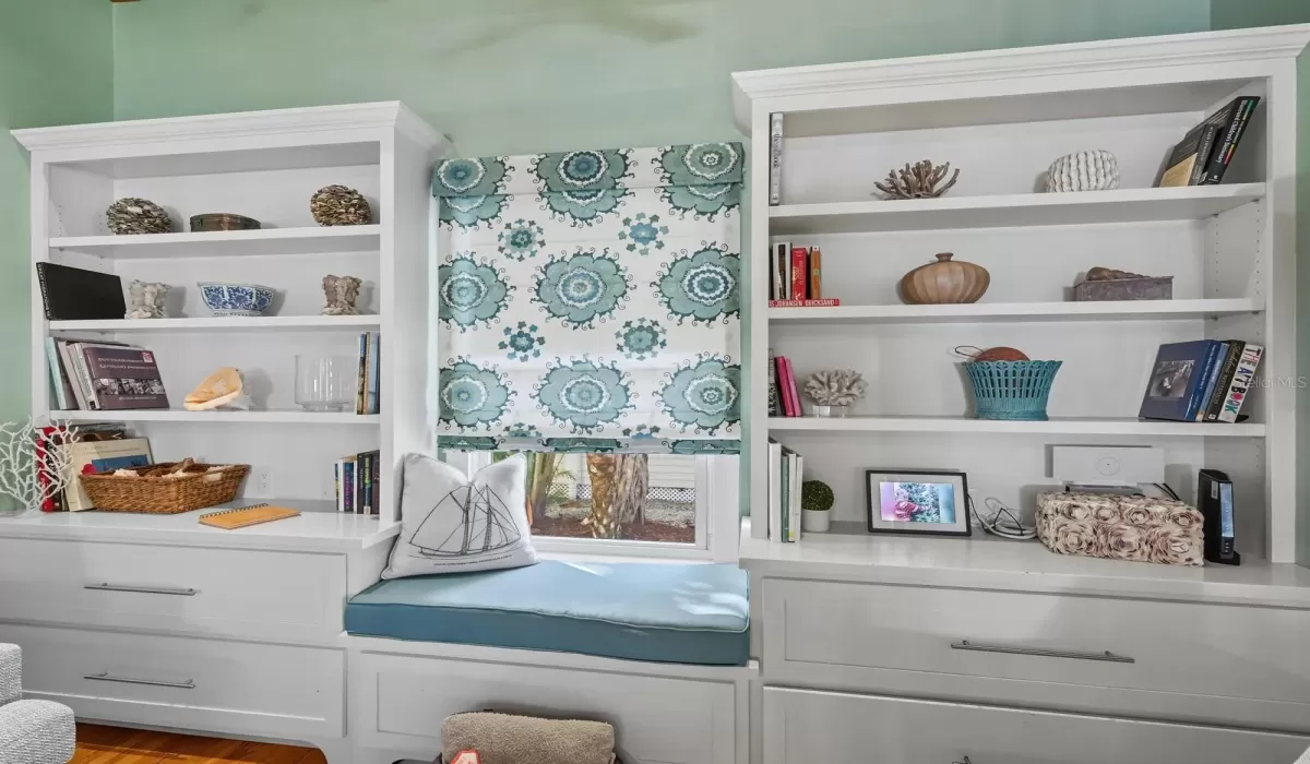 2 Bedrooms Bedrooms, 0 ,2 BathroomsBathrooms,Residential,For Sale,0,TB8502017