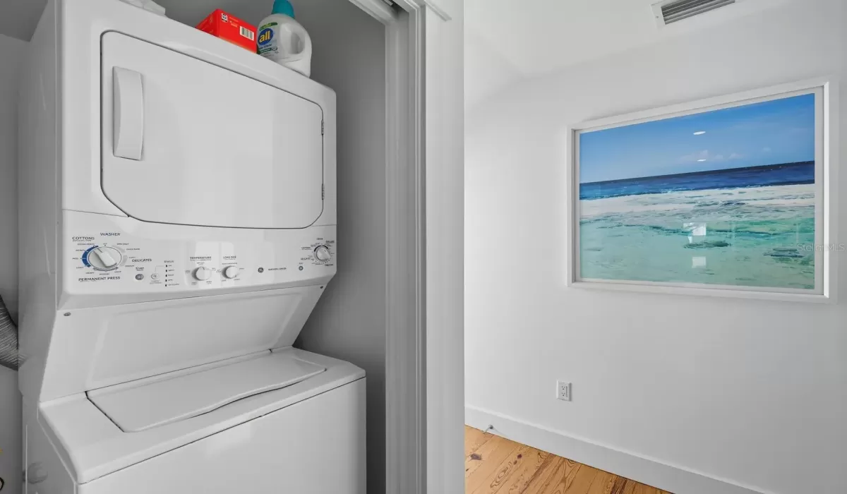 2 Bedrooms Bedrooms, 0 ,2 BathroomsBathrooms,Residential,For Sale,0,TB8502017