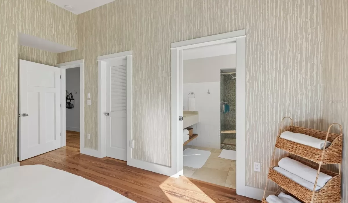 2 Bedrooms Bedrooms, 0 ,2 BathroomsBathrooms,Residential,For Sale,0,TB8502017