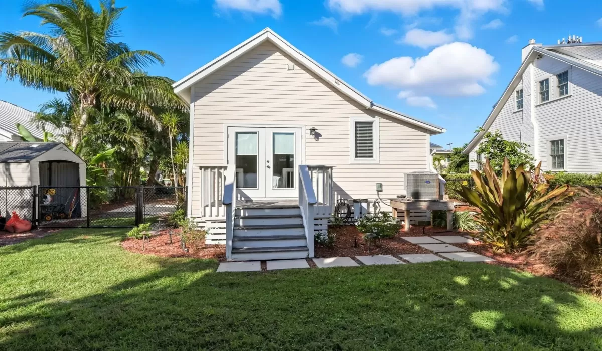 2 Bedrooms Bedrooms, 0 ,2 BathroomsBathrooms,Residential,For Sale,0,TB8502017