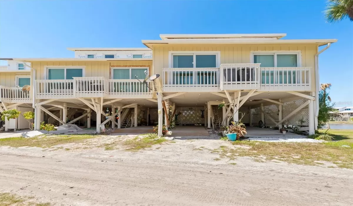 2 Bedrooms Bedrooms, 0 ,2 BathroomsBathrooms,Residential Lease,For Sale,0,D6147132