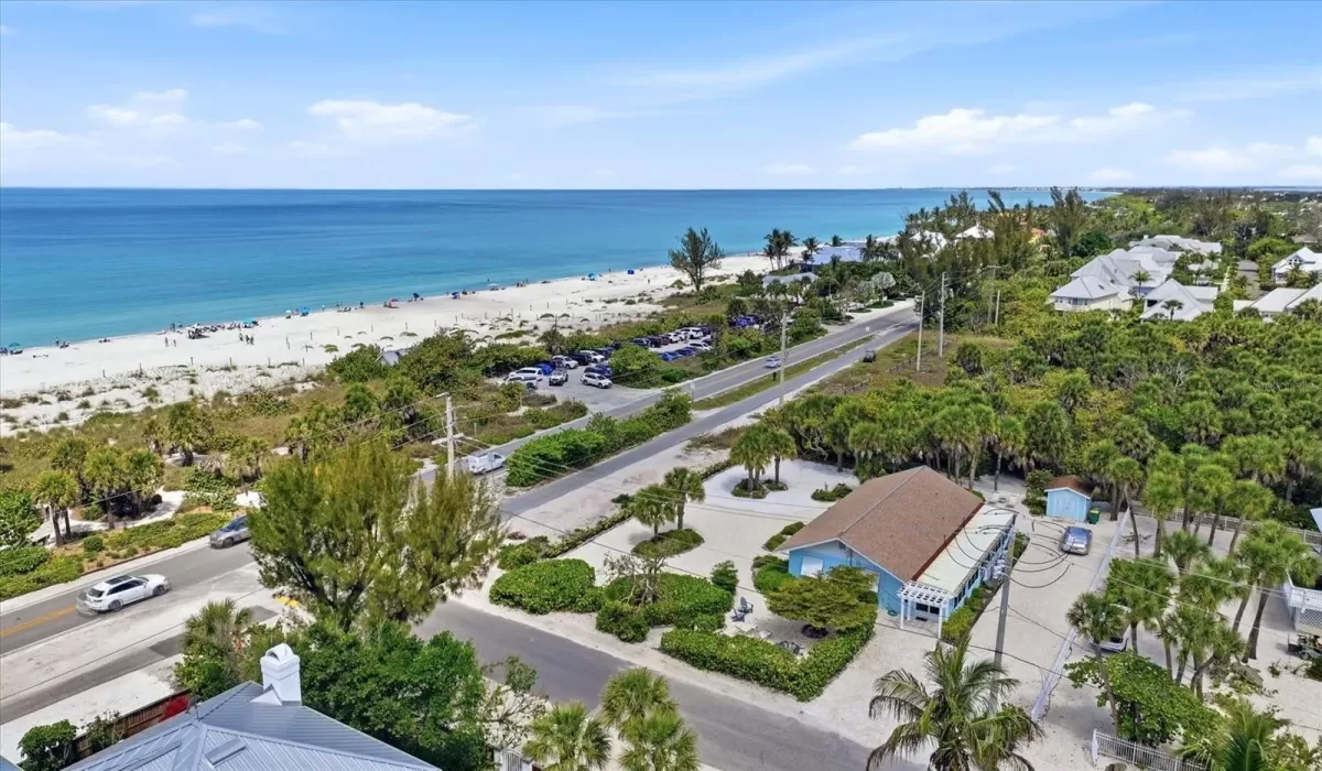0 , 0 ,0,Land,For Sale,0,D6147241