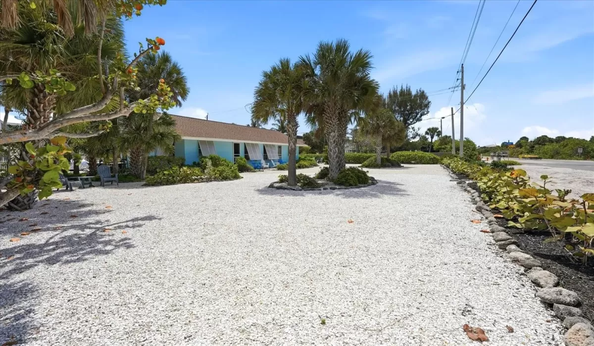 0 , 0 ,0,Land,For Sale,0,D6147241