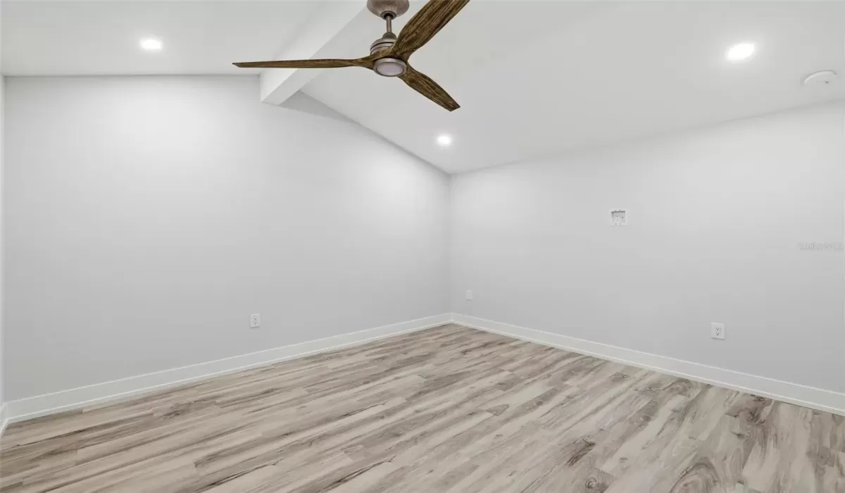 3 Bedrooms Bedrooms, 0 ,3 BathroomsBathrooms,Residential,For Sale,0,D6146964