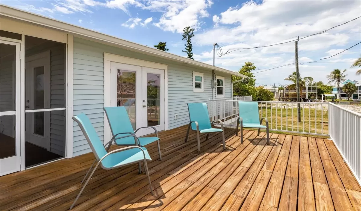3 Bedrooms Bedrooms, 0 ,1 BathroomBathrooms,Residential Lease,For Sale,0,D6147273