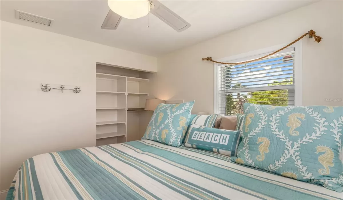 3 Bedrooms Bedrooms, 0 ,1 BathroomBathrooms,Residential Lease,For Sale,0,D6147273