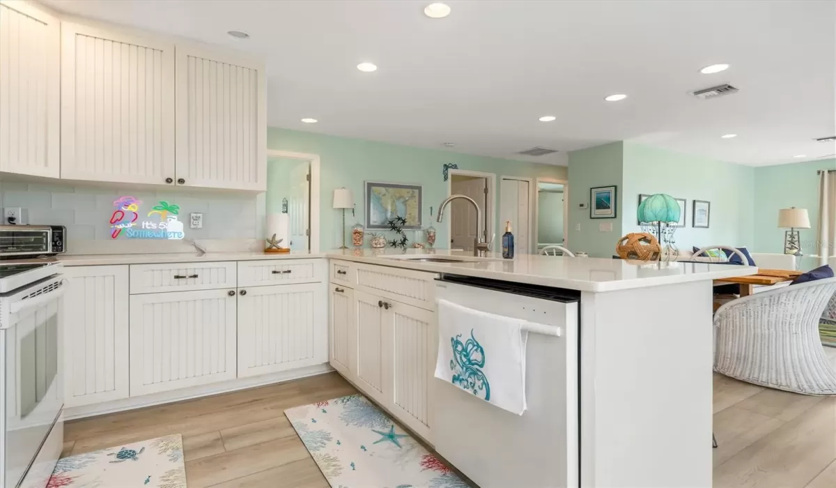 3 Bedrooms Bedrooms, 0 ,1 BathroomBathrooms,Residential Lease,For Sale,0,D6147273
