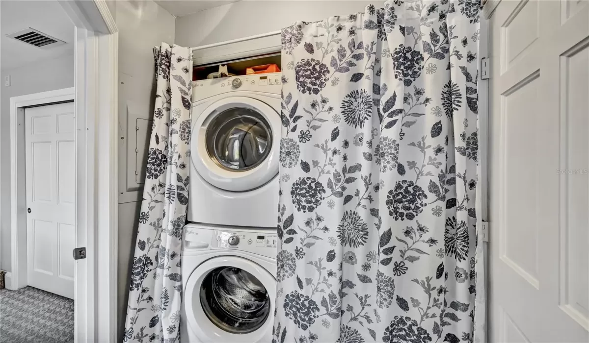 2 Bedrooms Bedrooms, 0 ,2 BathroomsBathrooms,Residential,For Sale,0,TB8501126