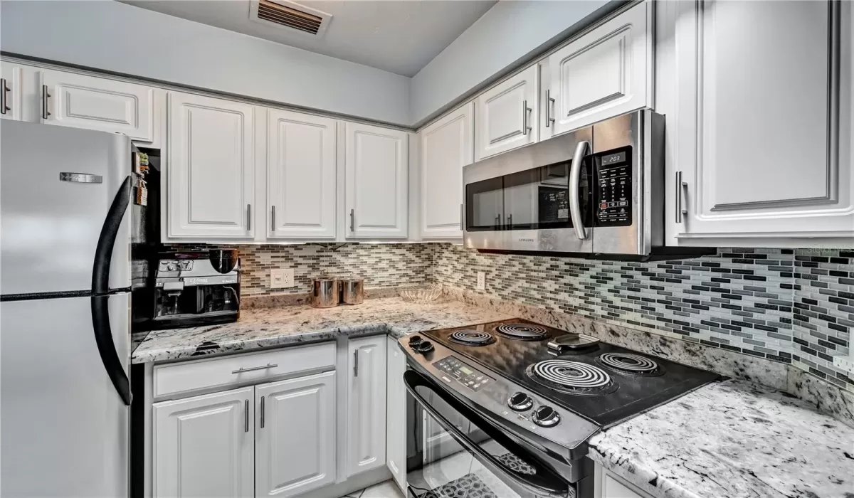 2 Bedrooms Bedrooms, 0 ,2 BathroomsBathrooms,Residential,For Sale,0,TB8501126